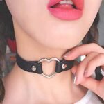 Top-Mistakes-to-Avoid-When-Wearing-Chokers